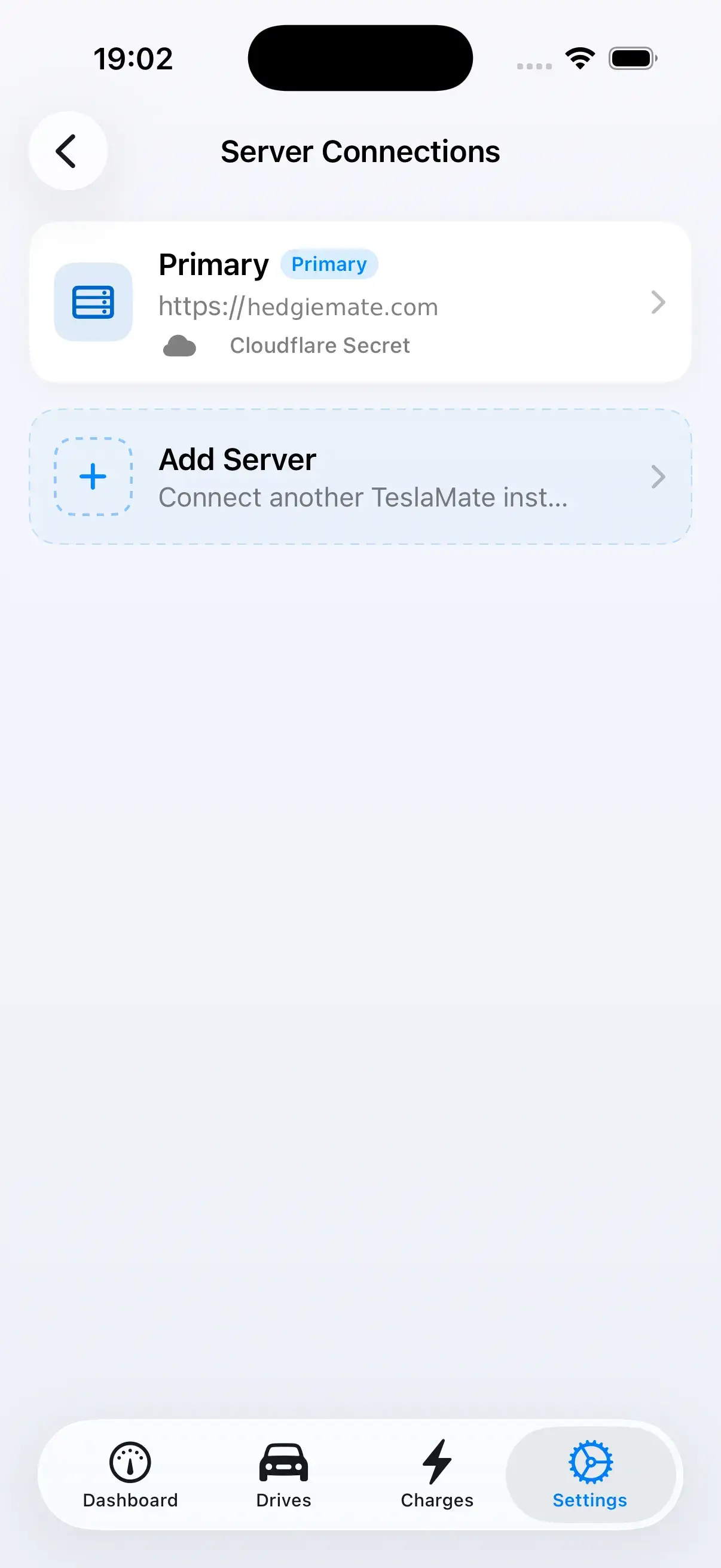 HedgieMate multi-server support connecting to multiple TeslaMate instances and switching between cars on different servers